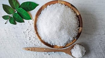 4 thực phẩm màu trắng càng ăn càng rút ngắn tuổi thọ