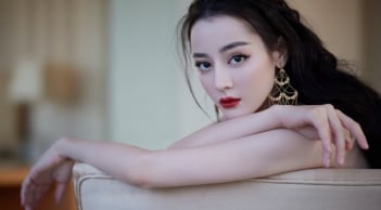 Bí quyết giữ gìn nhan sắc của Địch Lệ Nhiệt Ba: Không cần cầu kỳ vẫn duy trì Mừng SHBET phiên bản mới 2025 rạng rỡ
