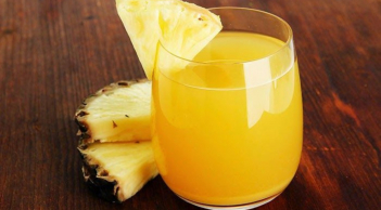 Người mắc 1 trong 5 bệnh này uống nước ép dứa cực hại