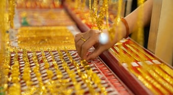 Giá vàng hôm nay 26/6: Giảm sâu hàng triệu đồng, nhà đầu tư hoang mang trước đà lao dốc