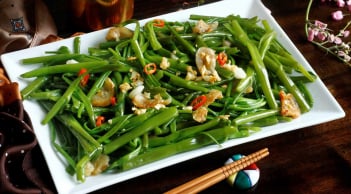 Rau muống xào tỏi lọt top 10 Shbet0099 cá cược trực tuyến kèm ngon nhất tại châu Á