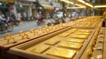 Giá vàng hôm nay 18/7/2026: 'Bốc hơi' gần 30 triệu đồng, người ôm vàng nửa năm qua đang lỗ nặng ra sao?