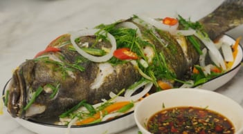 Những người không nên ăn cá biển