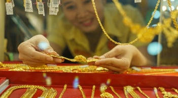 Giá vàng hôm nay 22/7: Bật tăng mạnh vượt 4.050 USD, vàng SJC diễn biến bất ngờ