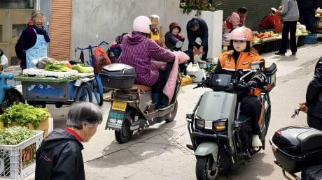 Phụ nữ tự chủ Shbet800 tải ứng dụng để bảo vệ bản thân và làm chủ cuộc đời