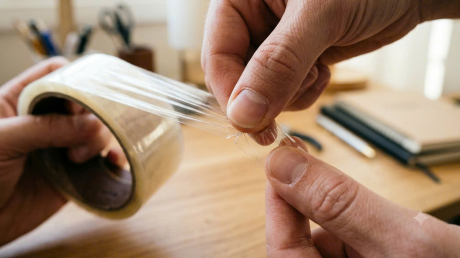 Chỉ bằng tay không cắt băng dính còn nhanh hơn dùng kéo: Nắm lấy để dùng khi cần thiết