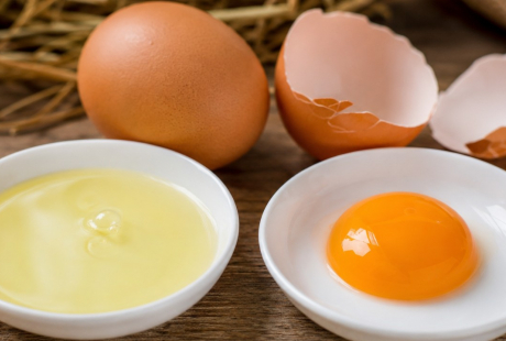 Lòng trắng hay lòng đỏ trứng giàu dinh dưỡng hơn?Lưu ý điều này để ăn cho đúng