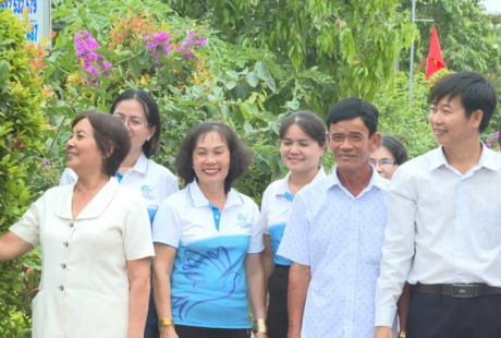Phụ nữ sống xanh đang tạo nên phong trào ở Tây Ninh và Đồng Tháp