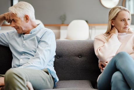Làn sóng ly hôn tuổi trung niên và hiện tượng “vợ dứt áo ra đi”